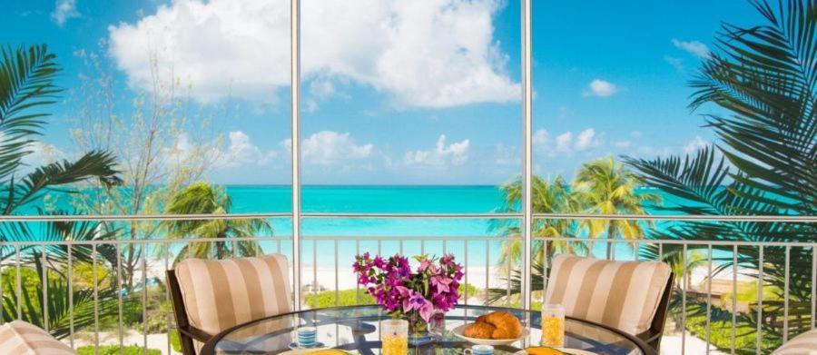 The Tuscany On Grace Bay Exterior foto